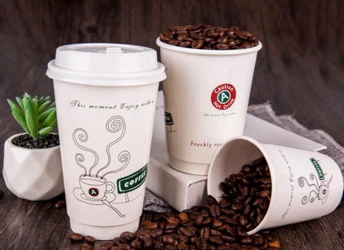 ISO9001 Çift Katmanlı Kraft Kağıt Kahve İçecek Kupası Cafe İçin 16oz